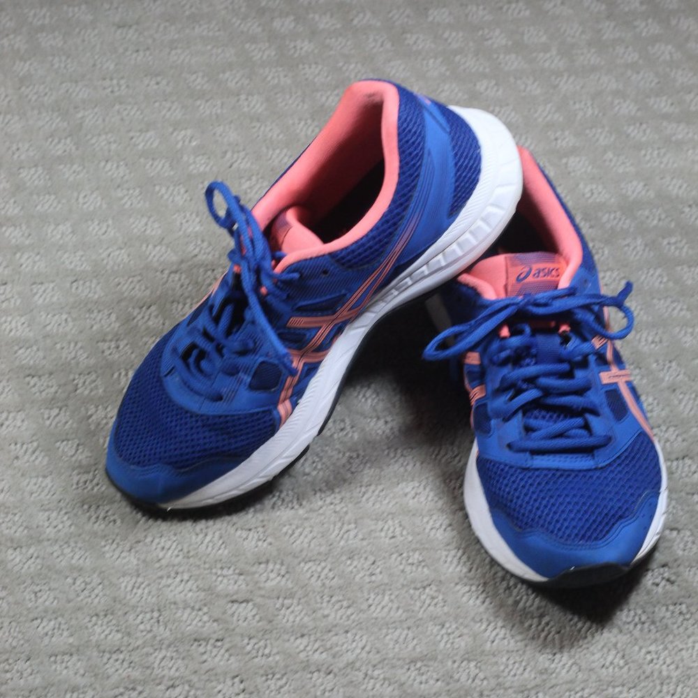 Asics Women's Size 8 Blue & Peach Gel Contend 5 Sneakers